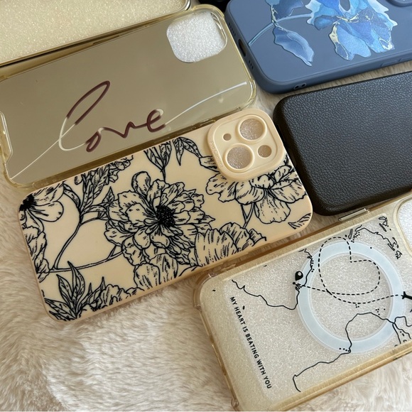 BUNDLE: 7 iphone14 cases - Picture 6 of 14